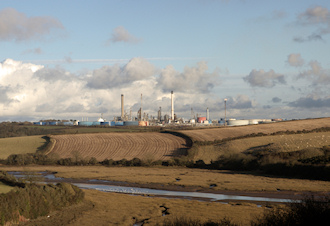 refinery technology database